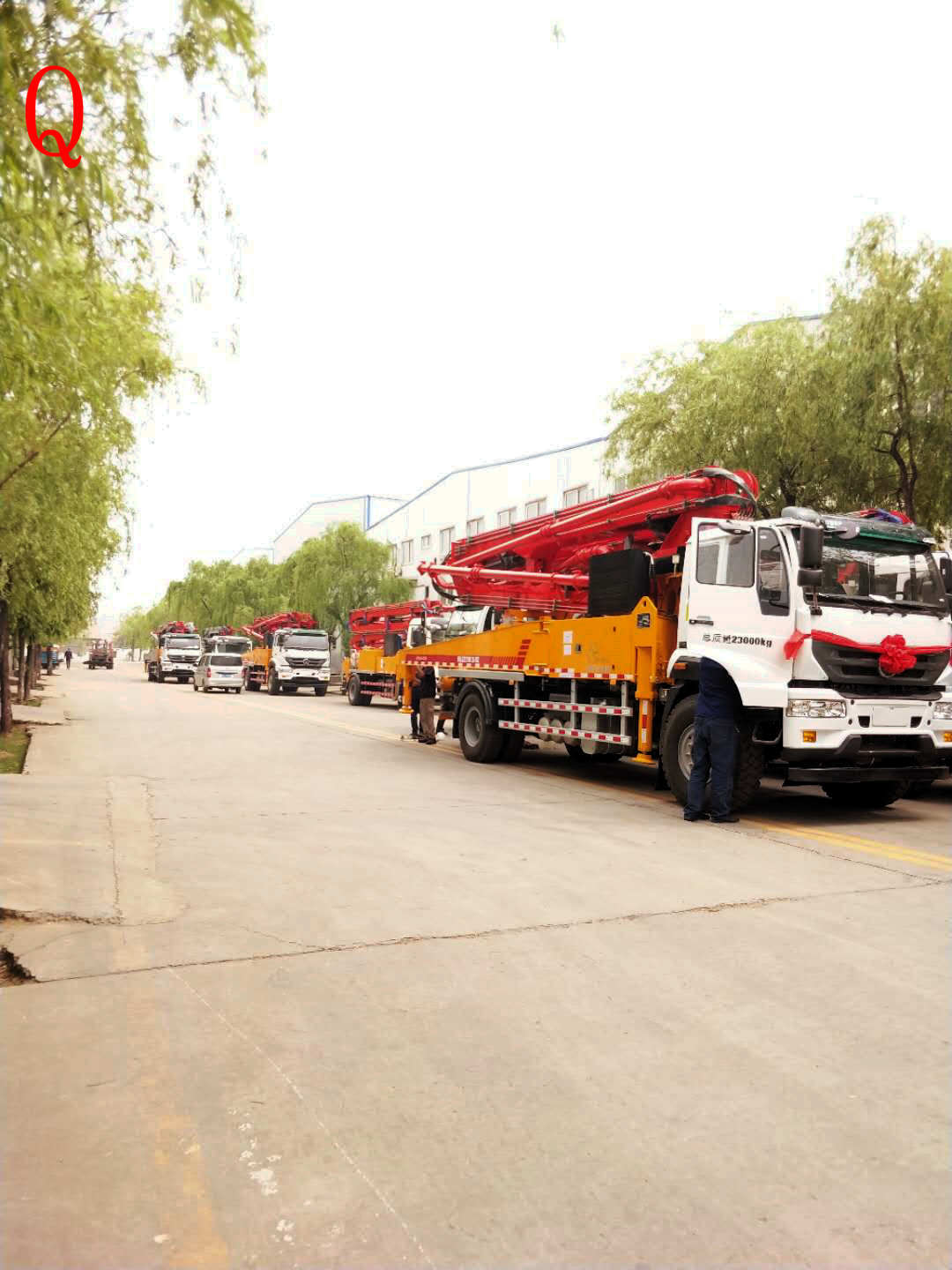 小型混凝土泵车，混凝土泵车，天泵，小型泵车