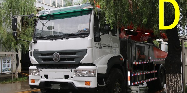 混凝土泵车的操纵系统主要是用来控制主液压泵流量