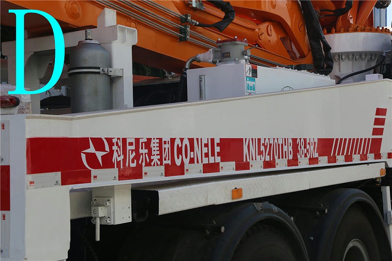 青岛小型混凝土泵车价格 (18)