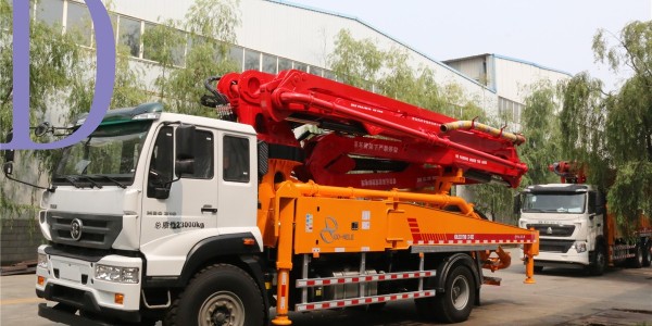 为什么混凝土泵的泵送排量无法调节大小？