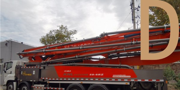 如何保养泵车蓄电池？